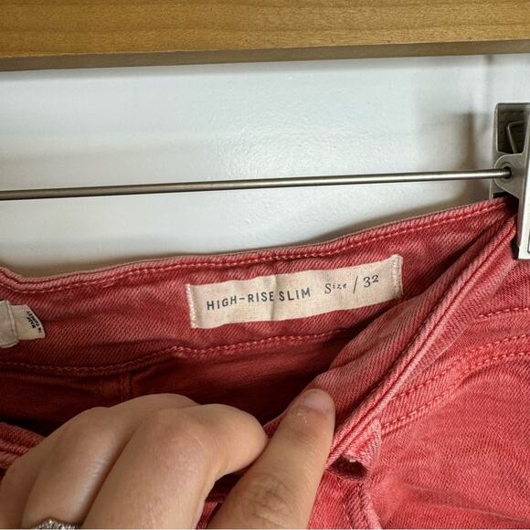 Anthropologie Pilcro Letterpress High Rise Slim Pink Distressed Jeans Size 32 - Picture 5 of 7